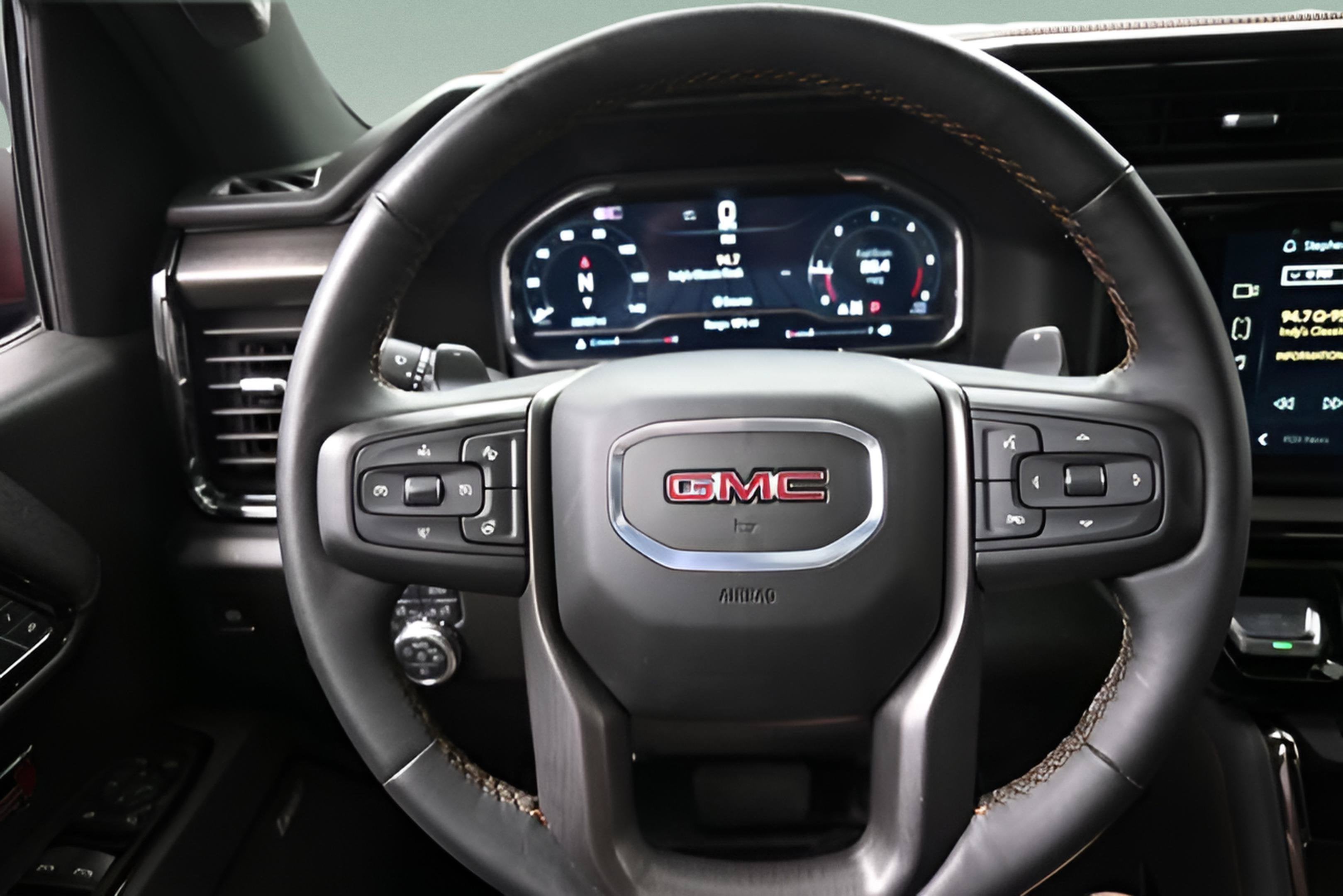 2025 GMC Sierra 1500 AT4 4x4
