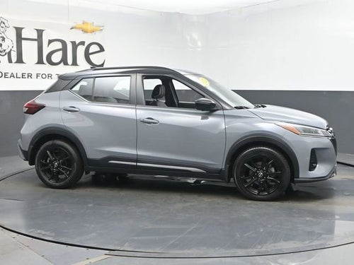 2023 Nissan Kicks SR