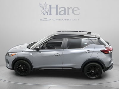 2023 Nissan Kicks SR