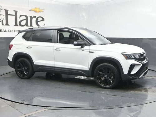 2023 Volkswagen Taos 1.5T SE