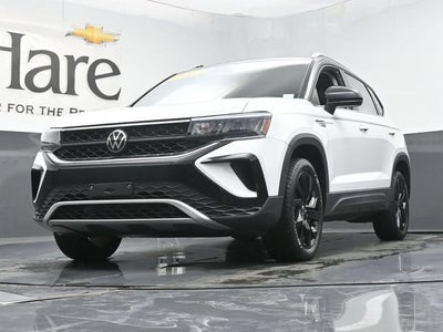 2023 Volkswagen Taos 1.5T SE