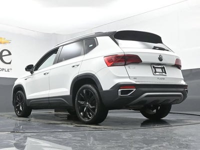 2023 Volkswagen Taos 1.5T SE