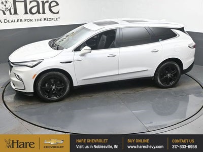 2023 Buick Enclave Essence