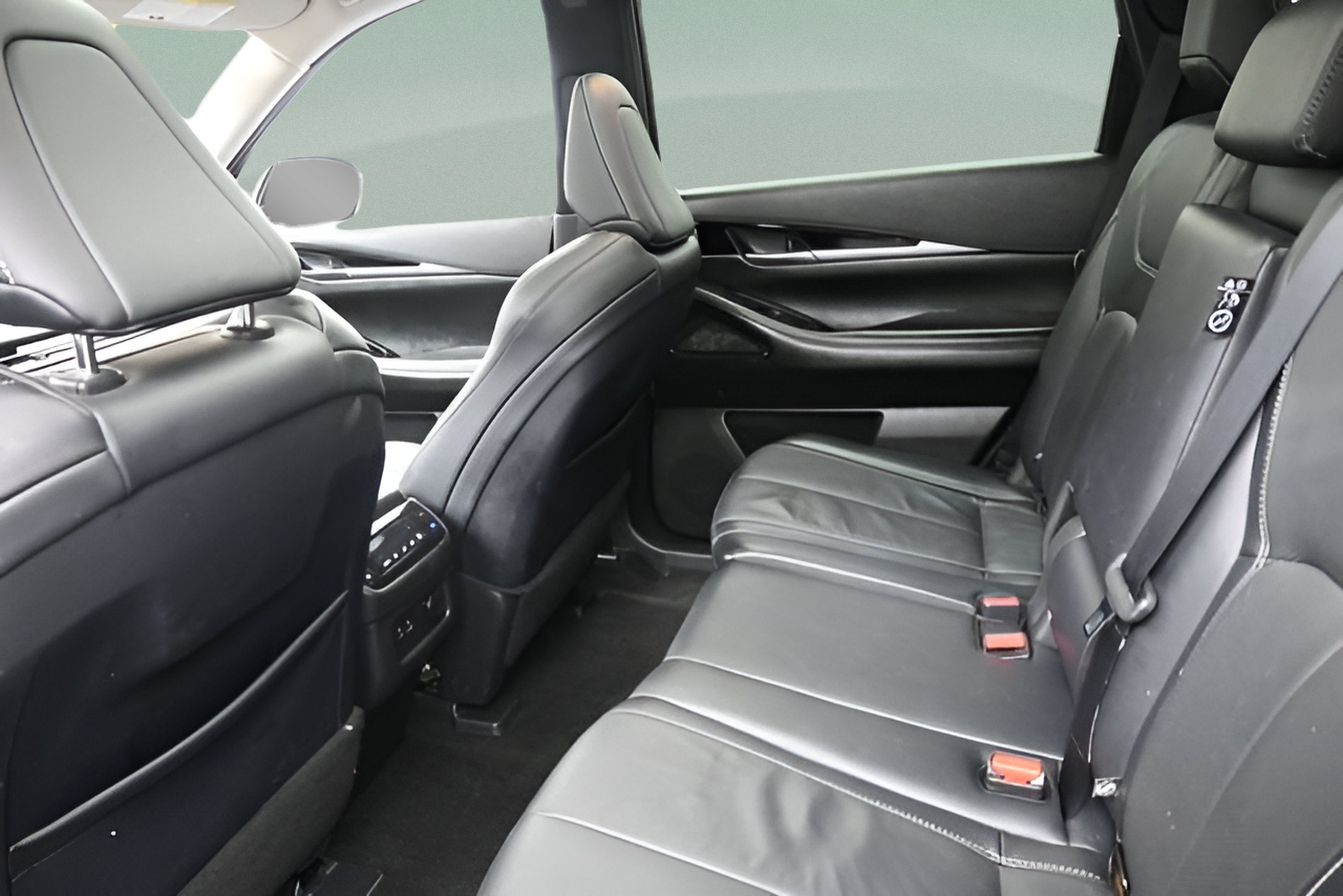2023 INFINITI QX60 PURE