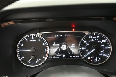 2025 Nissan Pathfinder SV