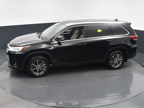 2019 Toyota Highlander XLE in Indianapolis, IN - Hare Truck Center