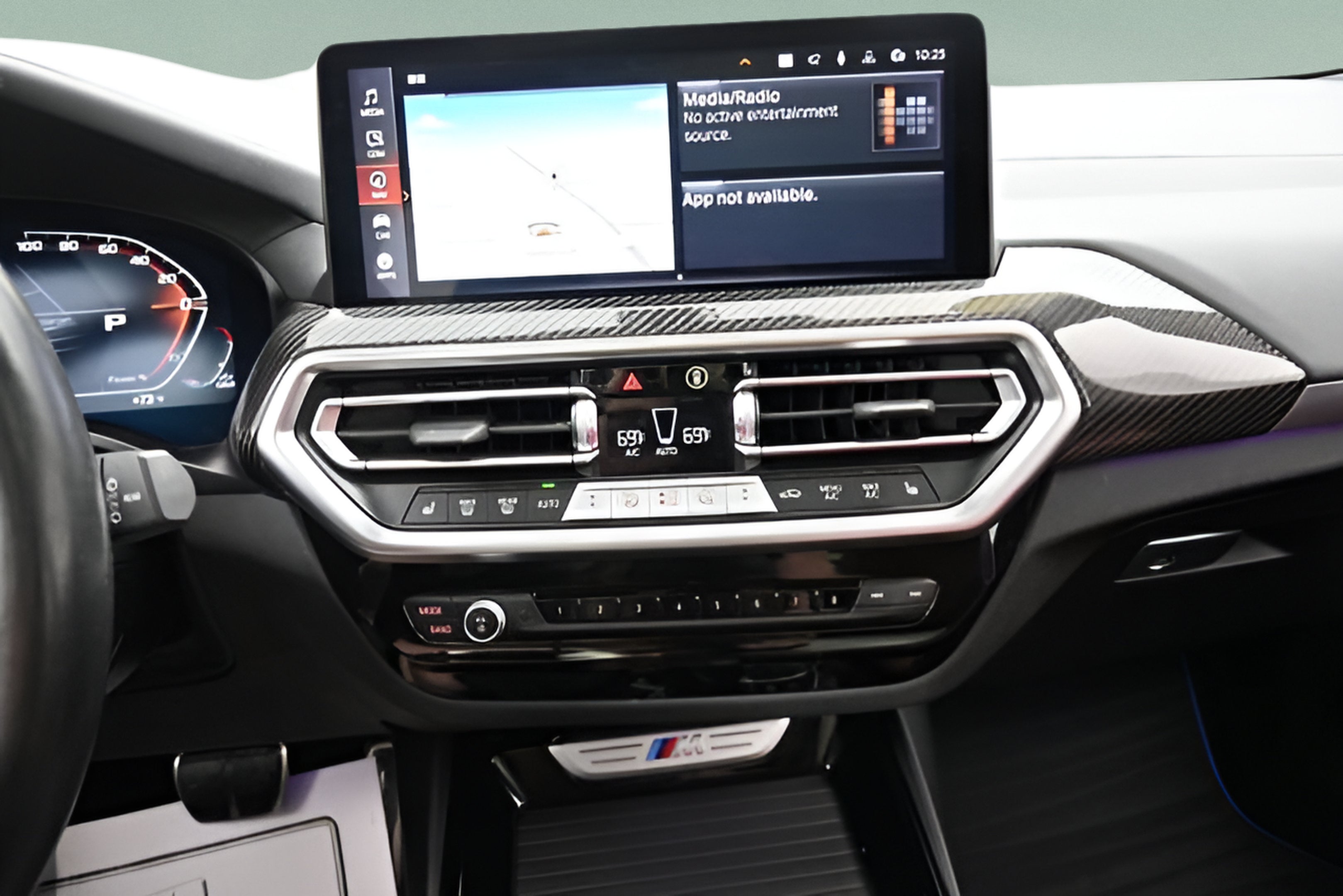 2022 BMW X3 M40i
