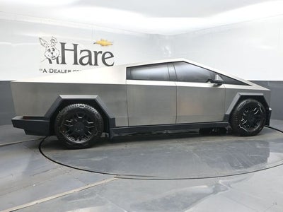2024 Tesla Cybertruck Cyberbeast