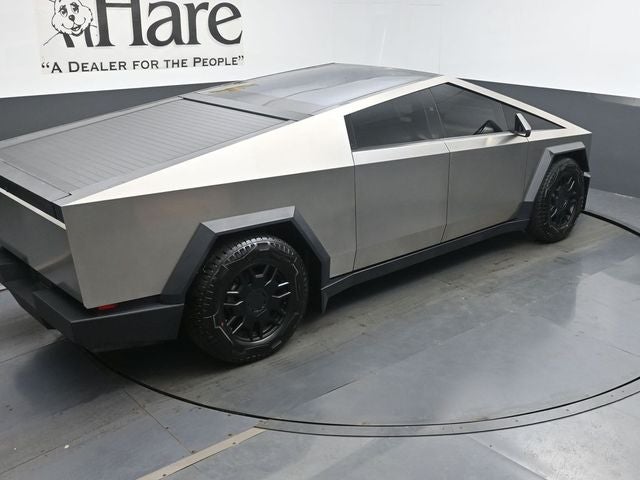 2024 Tesla Cybertruck Cyberbeast