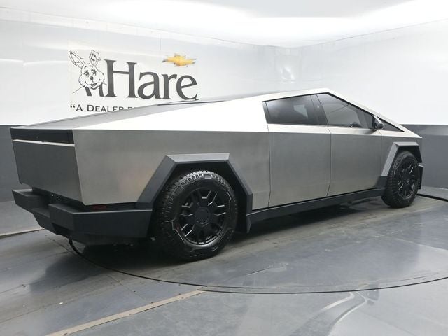 2024 Tesla Cybertruck Cyberbeast