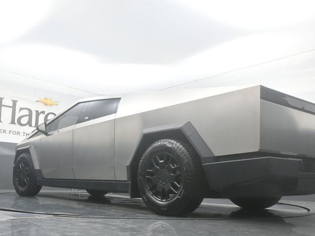 2024 Tesla Cybertruck Cyberbeast