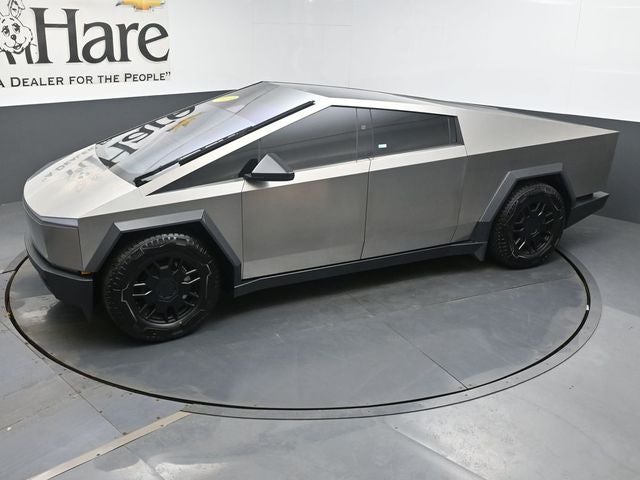2024 Tesla Cybertruck Cyberbeast