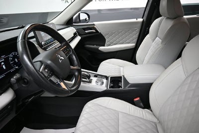 2023 Mitsubishi Outlander SEL