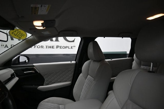 2023 Mitsubishi Outlander SEL