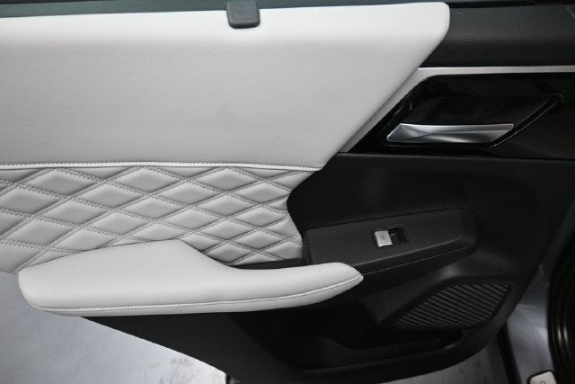 2023 Mitsubishi Outlander SEL