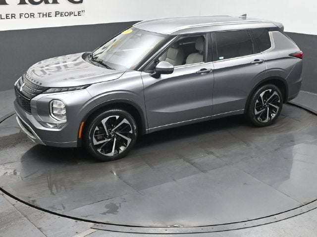 2023 Mitsubishi Outlander SEL