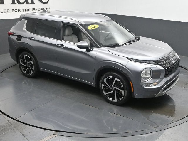 2023 Mitsubishi Outlander SEL
