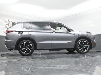 2023 Mitsubishi Outlander SEL