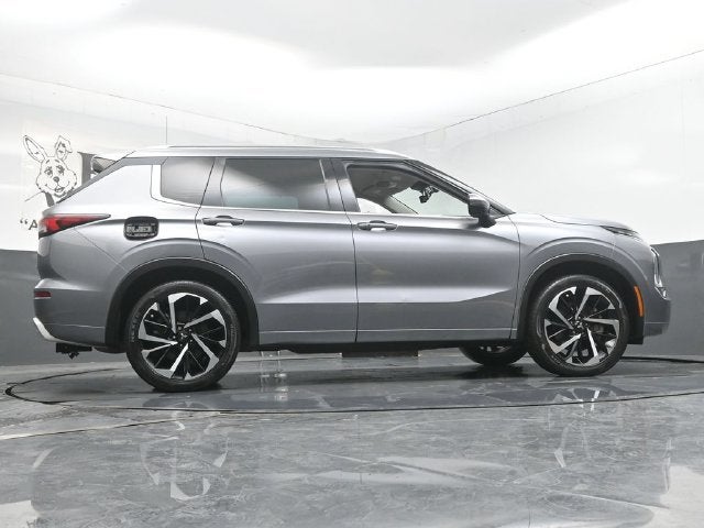 2023 Mitsubishi Outlander SEL