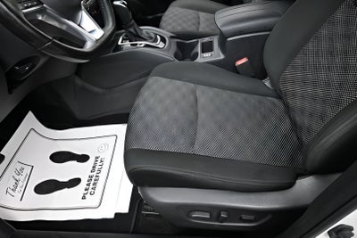 2017 Nissan Rogue Sport SV