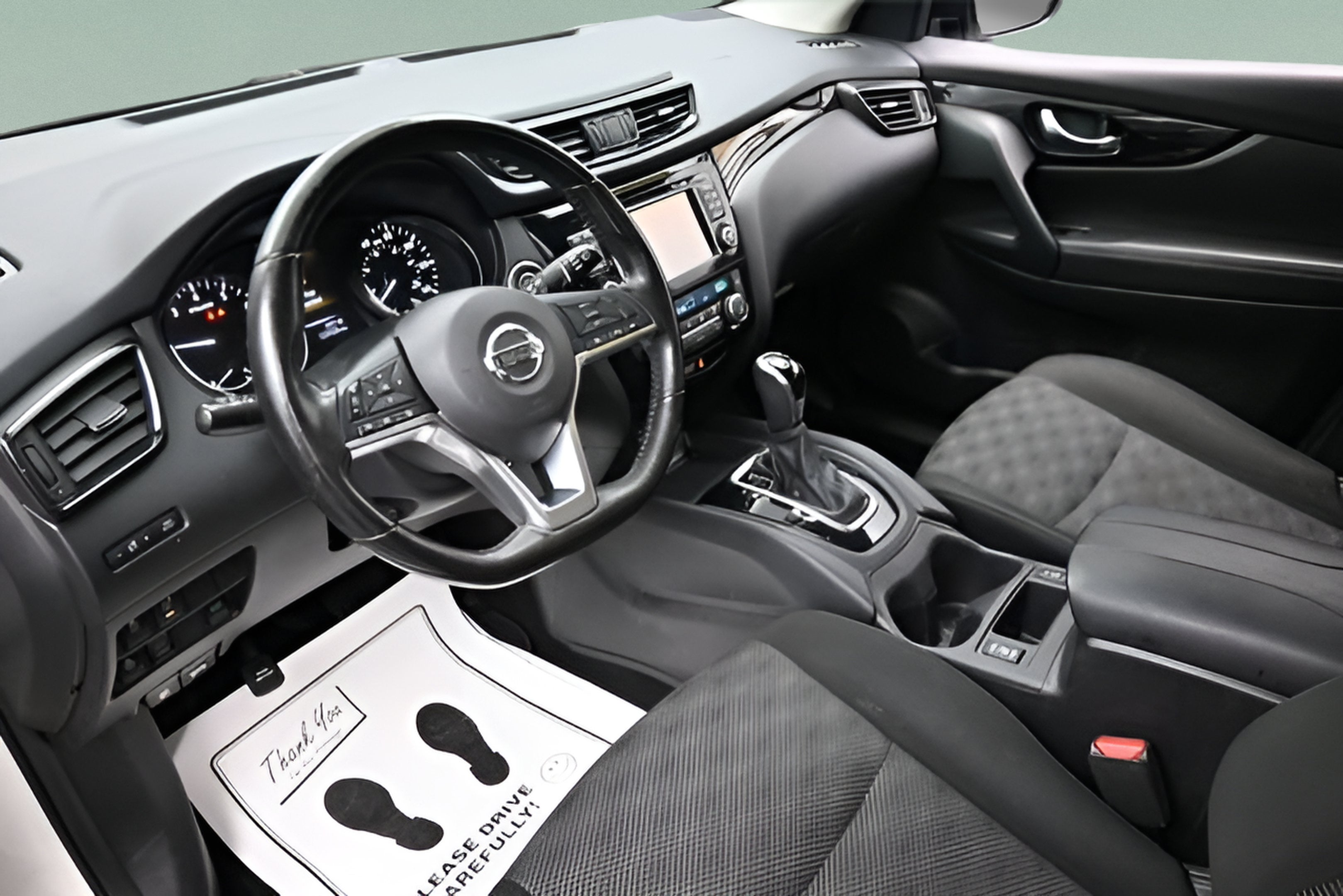 2017 Nissan Rogue Sport SV