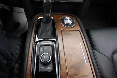 2022 Nissan Armada SL