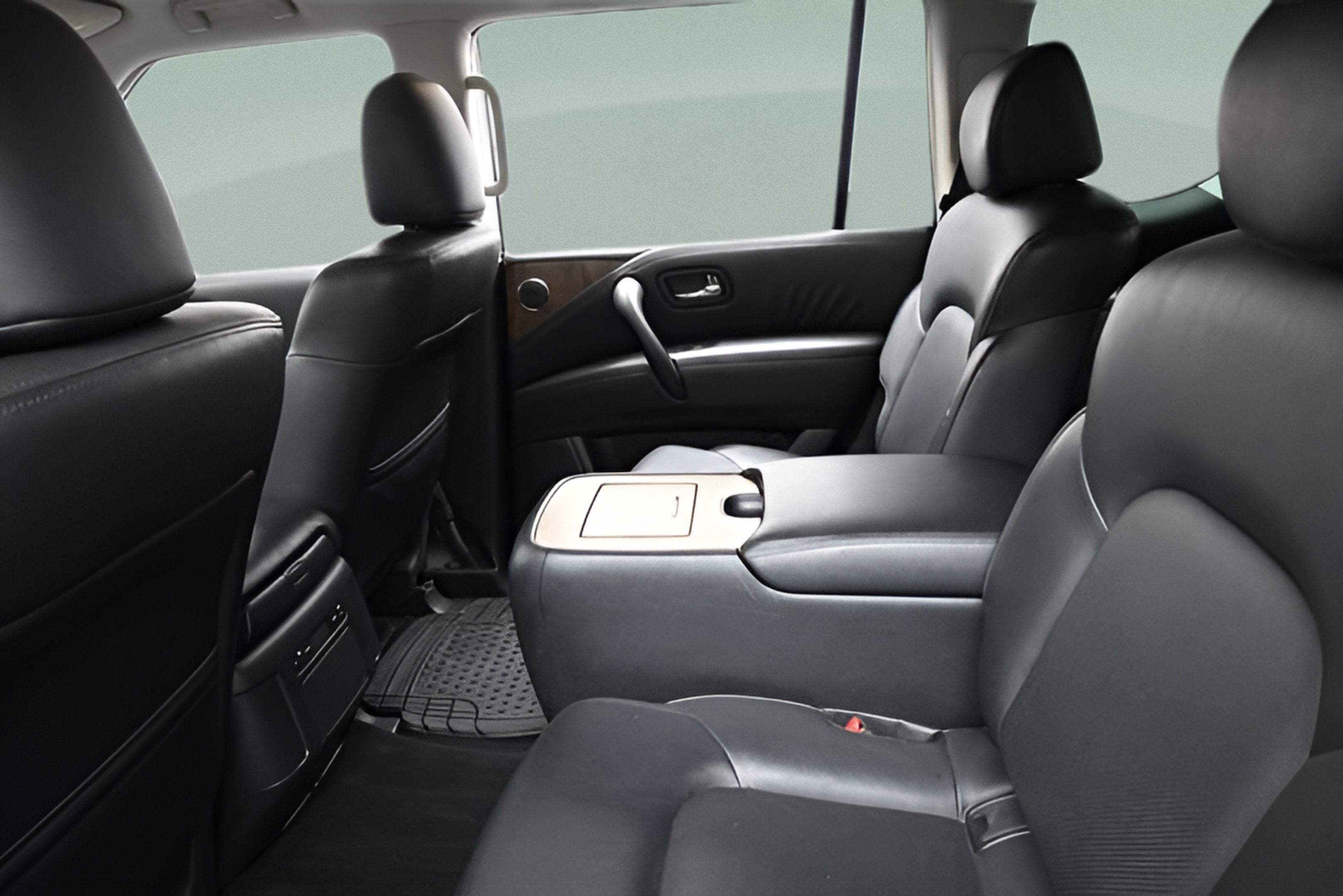 2022 Nissan Armada SL