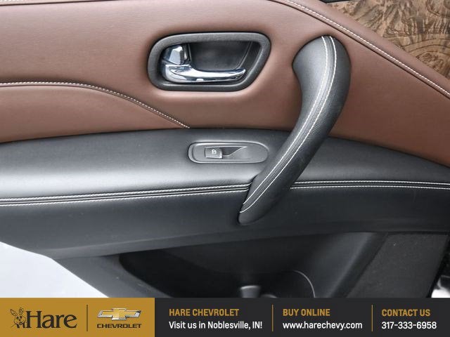 2021 INFINITI QX80 Premium Select