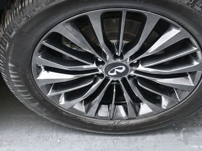 2021 INFINITI QX80 Premium Select