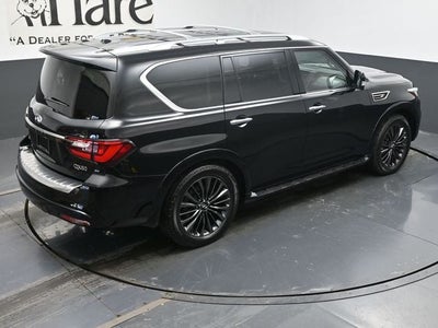 2021 INFINITI QX80 Premium Select