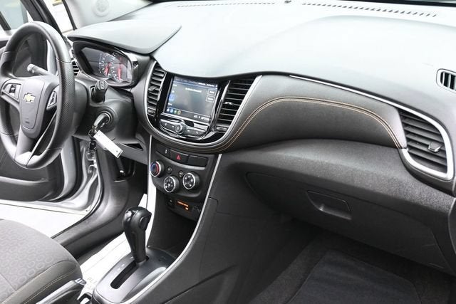 2022 Chevrolet Trax LS