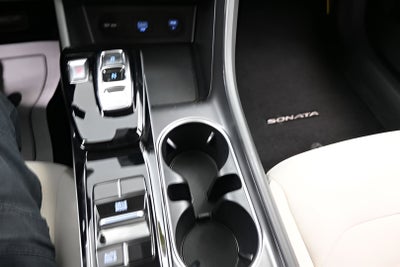 2023 Hyundai Sonata SE