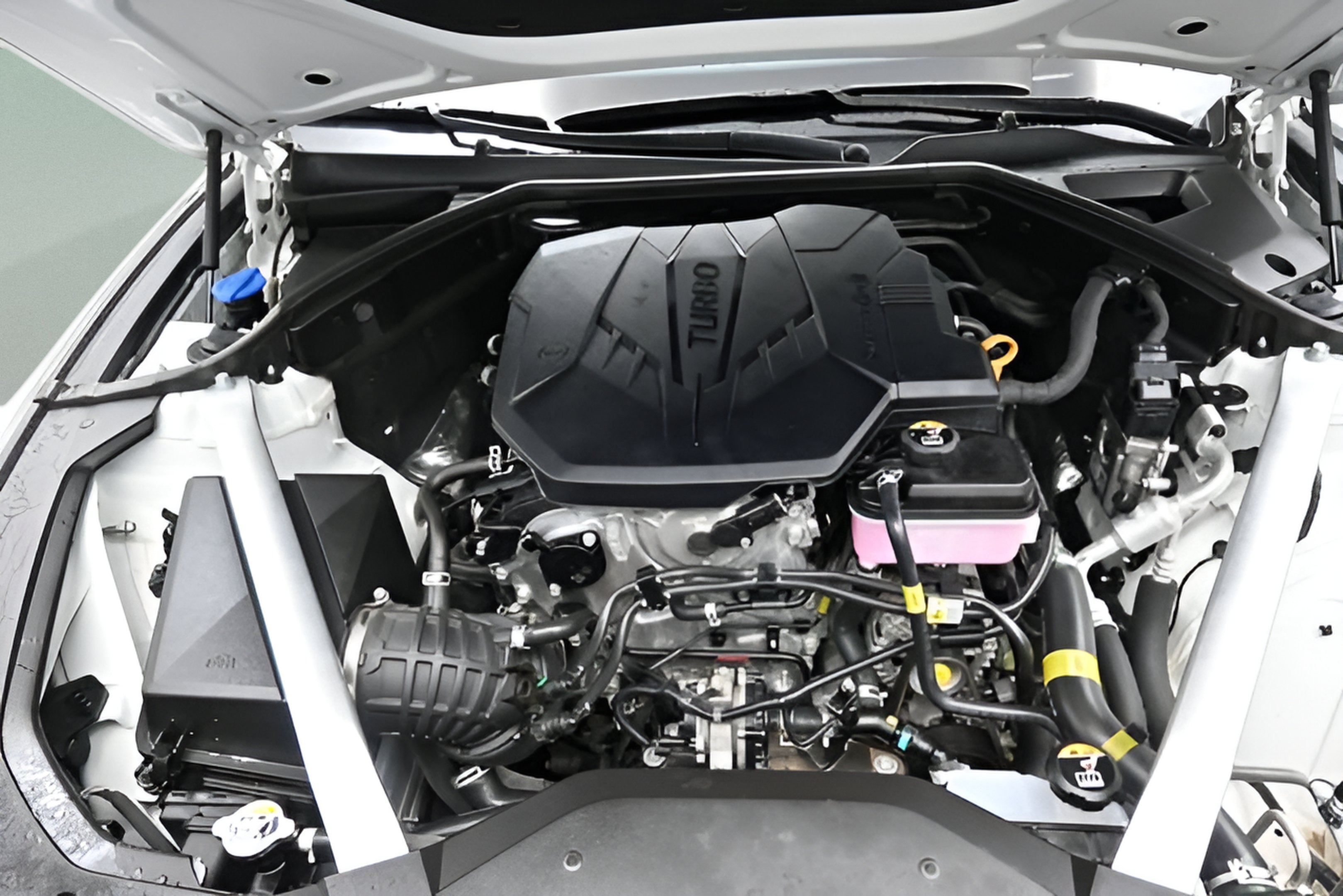 2026 Genesis G70 2.5T Prestige