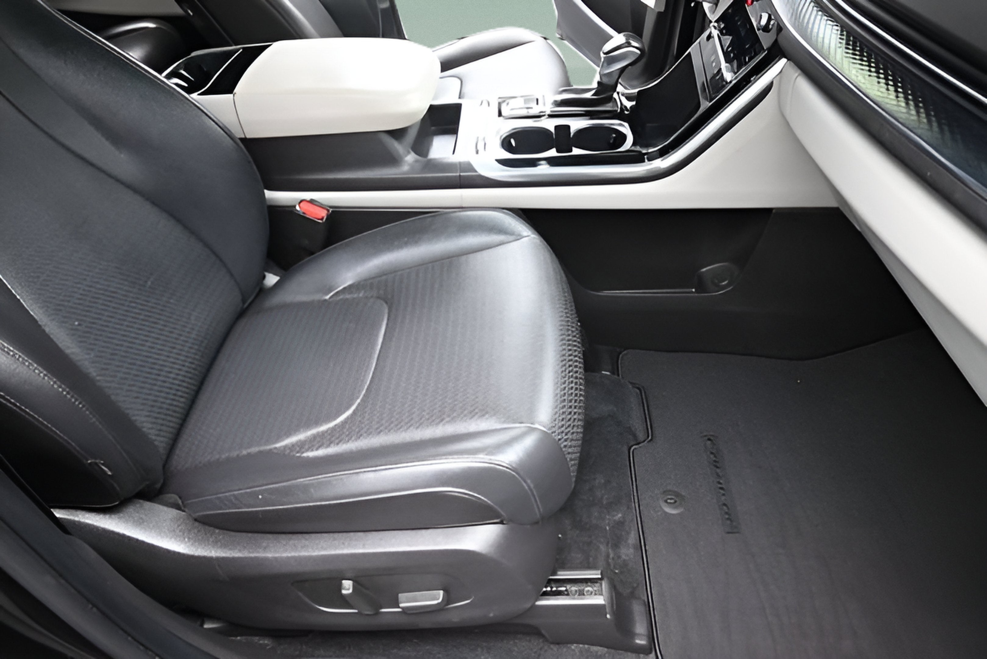 2023 Kia Carnival SX Prestige
