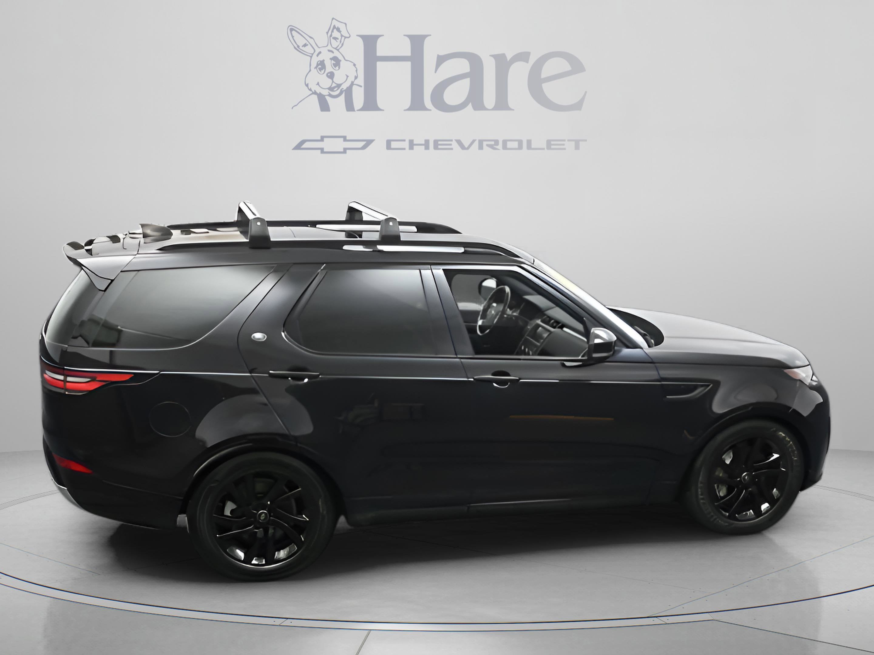 2020 Land Rover Discovery Landmark Edition