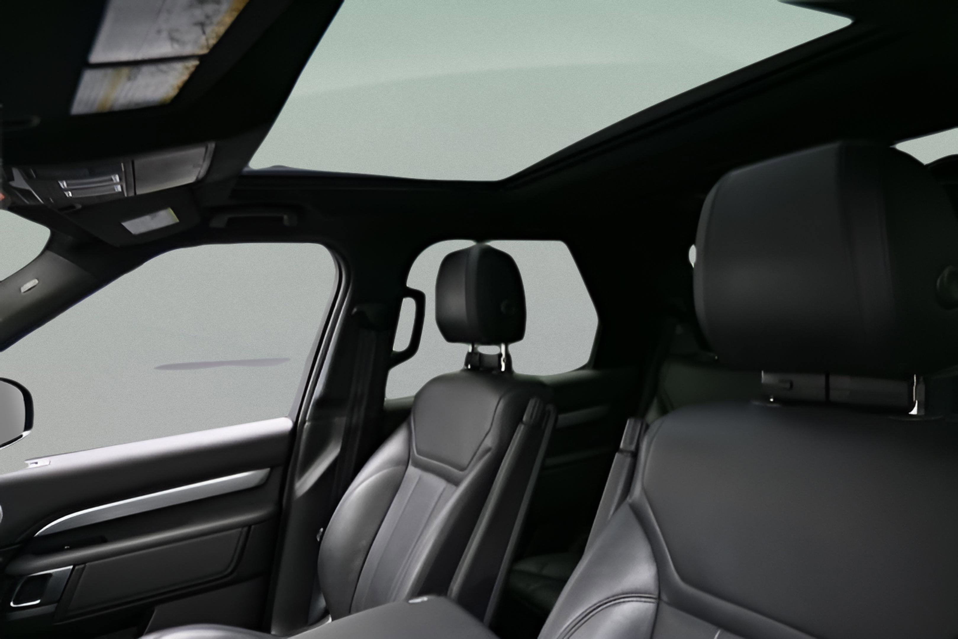 2020 Land Rover Discovery Landmark Edition