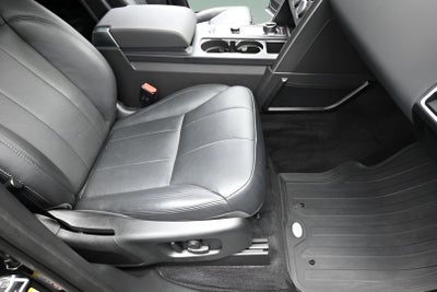 2020 Land Rover Discovery Landmark Edition