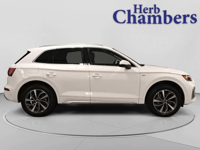 2023 Audi Q5 45 S line Premium quattro
