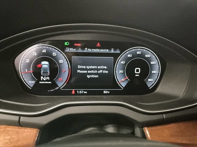 2023 Audi Q5 45 S line Premium quattro