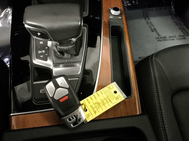2023 Audi Q5 45 S line Premium quattro