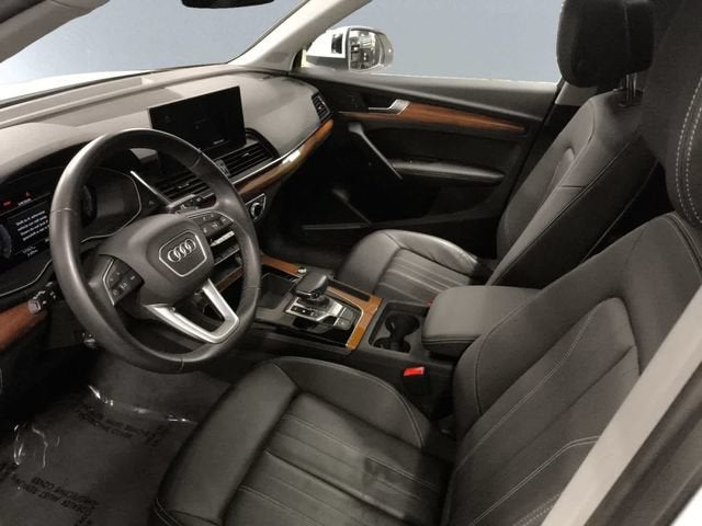 2023 Audi Q5 45 S line Premium quattro