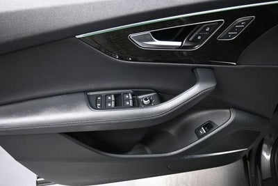 2023 Audi Q7 45 Premium Plus quattro