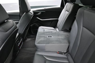 2023 Audi Q7 45 Premium Plus quattro