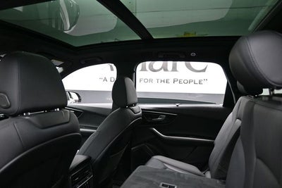 2023 Audi Q7 45 Premium Plus quattro