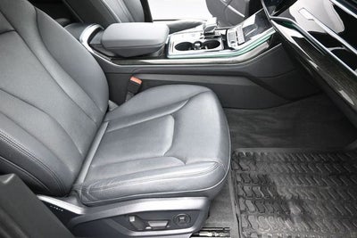 2023 Audi Q7 45 Premium Plus quattro