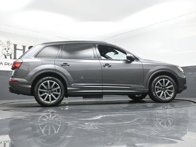2023 Audi Q7 45 Premium Plus quattro
