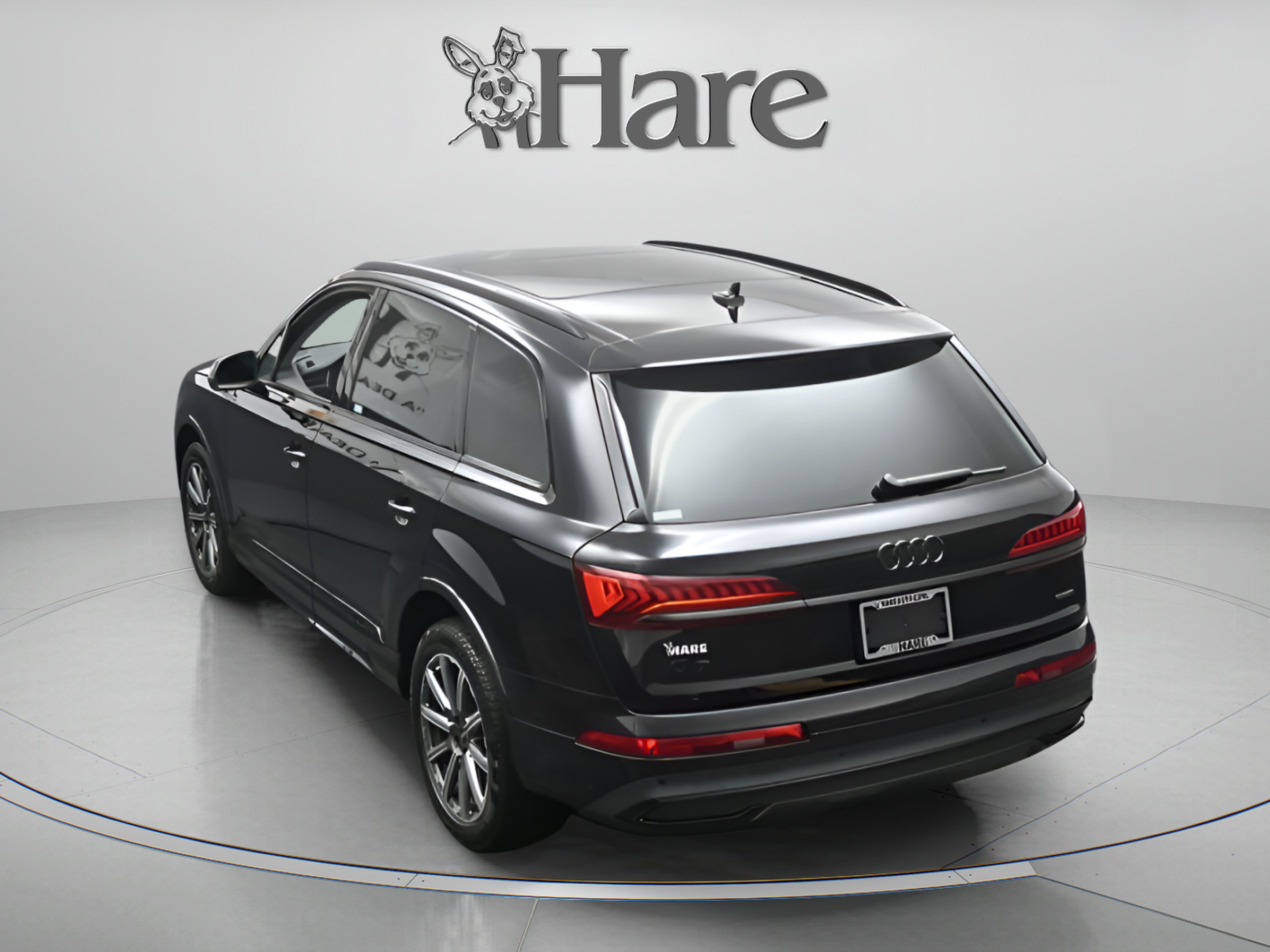 2023 Audi Q7 45 Premium Plus quattro