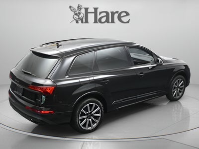 2023 Audi Q7 45 Premium Plus quattro