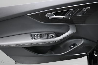 2023 Audi Q7 45 Premium Plus quattro