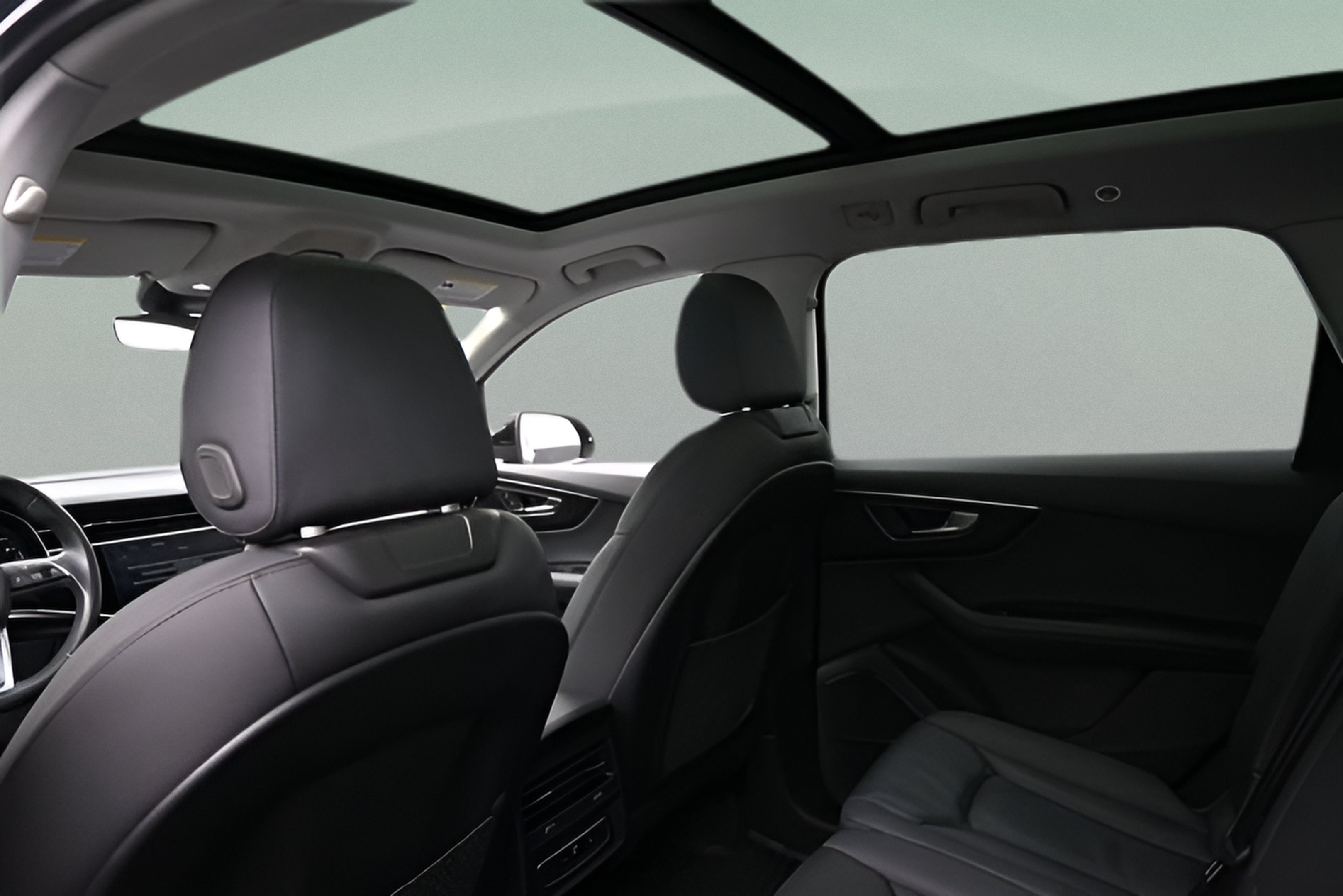 2023 Audi Q7 45 Premium Plus quattro